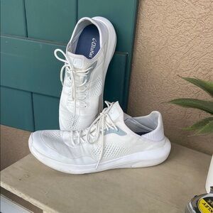 OLUKAI Kaholo Mens Sneakers.‎ Size 10.5